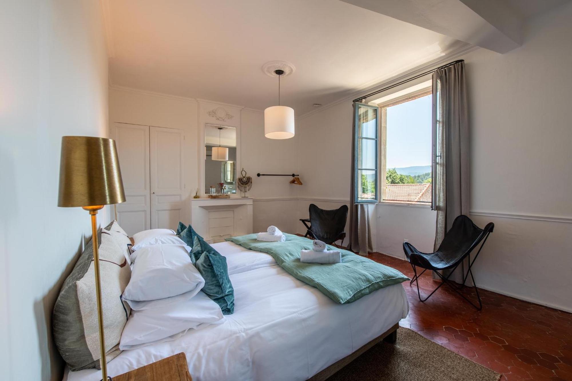 Au Ralenti Du Lierre Hotell Beaumettes Eksteriør bilde